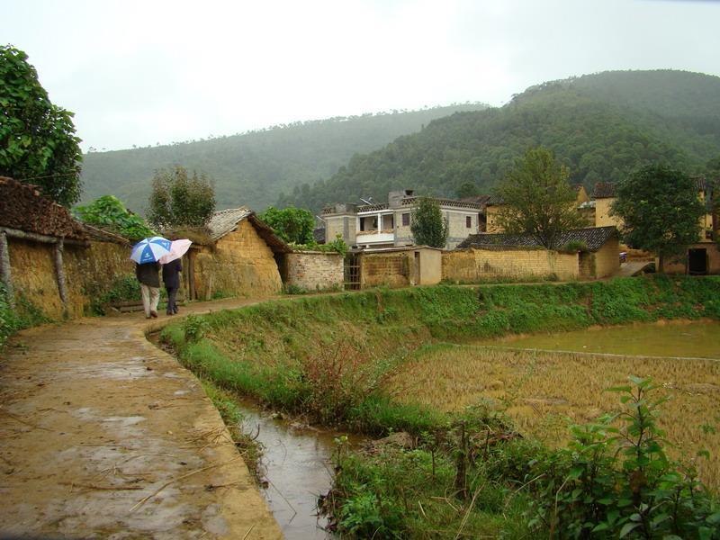 期瑪村