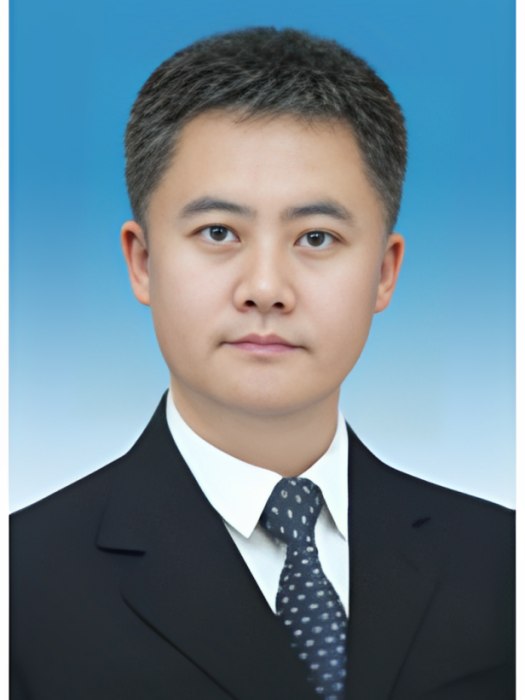 王凱峰(遼寧省鞍山市人民政府副市長、市政府黨組成員) 王凱峰(遼寧省鞍山市人民政府副市長、市政府黨組成員)