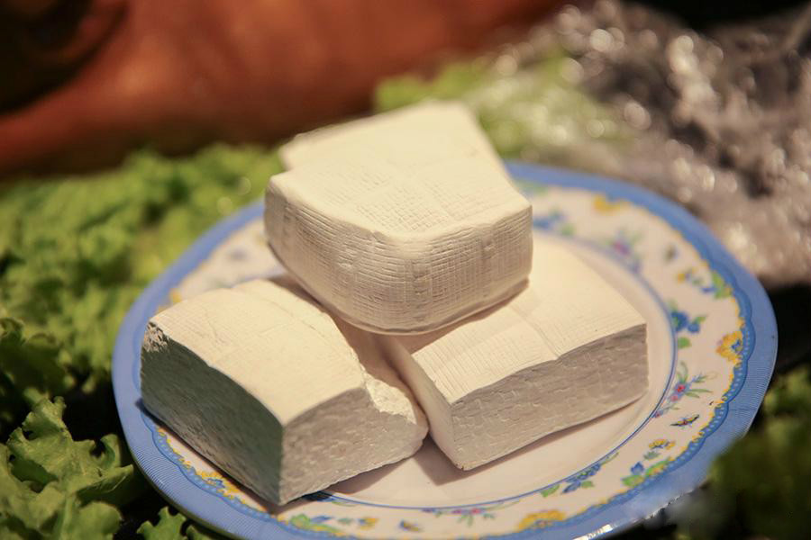 豆腐石頭
