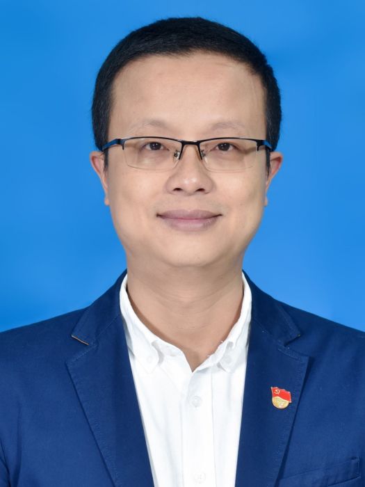 楊睿(重慶交通技師學院(重慶市交通高級技工學校)黨總支副書記、紀檢委員) 楊睿(重慶交通技師學院(重慶市交通高級技工學校)黨總支副書記、紀檢委員)