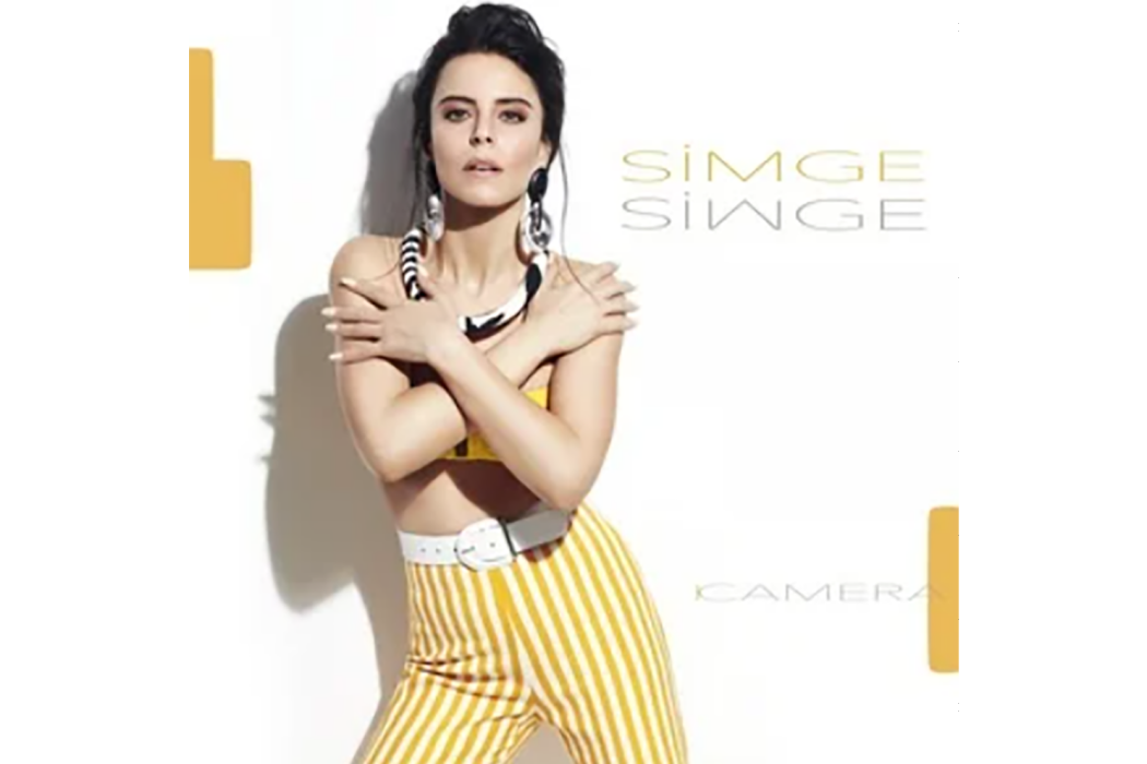 Kamera(Simge演唱的歌曲)