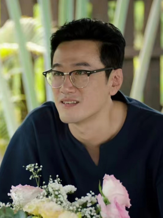 唐大德(電視劇《破繭2》中的虛擬角色) 唐大德(電視劇《破繭2》中的虛擬角色)