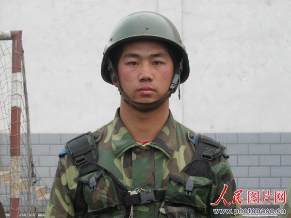 趙海東(陝西空軍一級士官) 趙海東(陝西空軍一級士官)