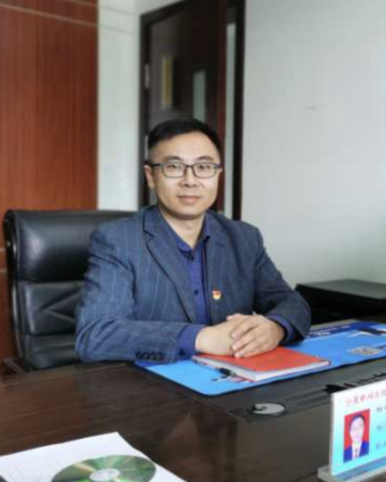 肖偉(寧夏廣播電視局科技與安全傳輸保障處副處長) 肖偉(寧夏廣播電視局科技與安全傳輸保障處副處長)