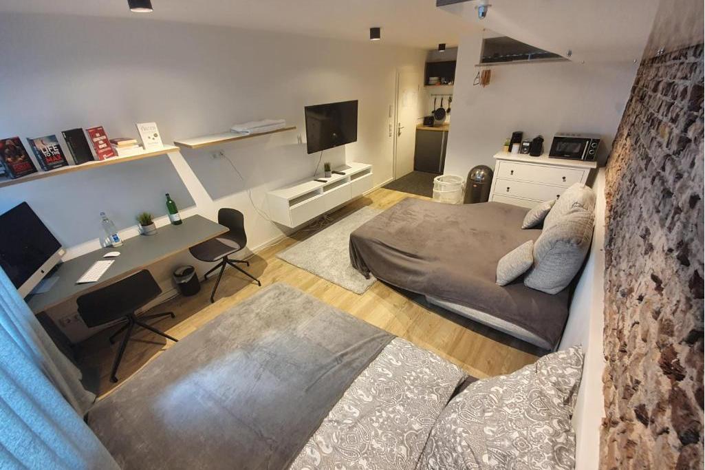 Cozy Central Apartment Cozy Central Apartment