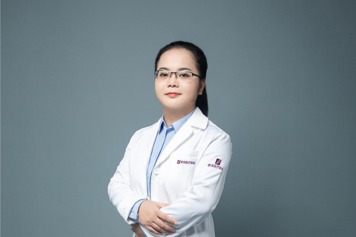 周虹(豐澤歐菲醫療美容門診部皮膚科執業醫師) 周虹(豐澤歐菲醫療美容門診部皮膚科執業醫師)