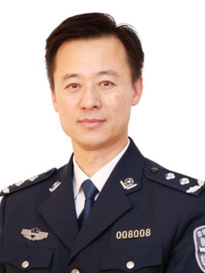 肇恆偉 肇恆偉