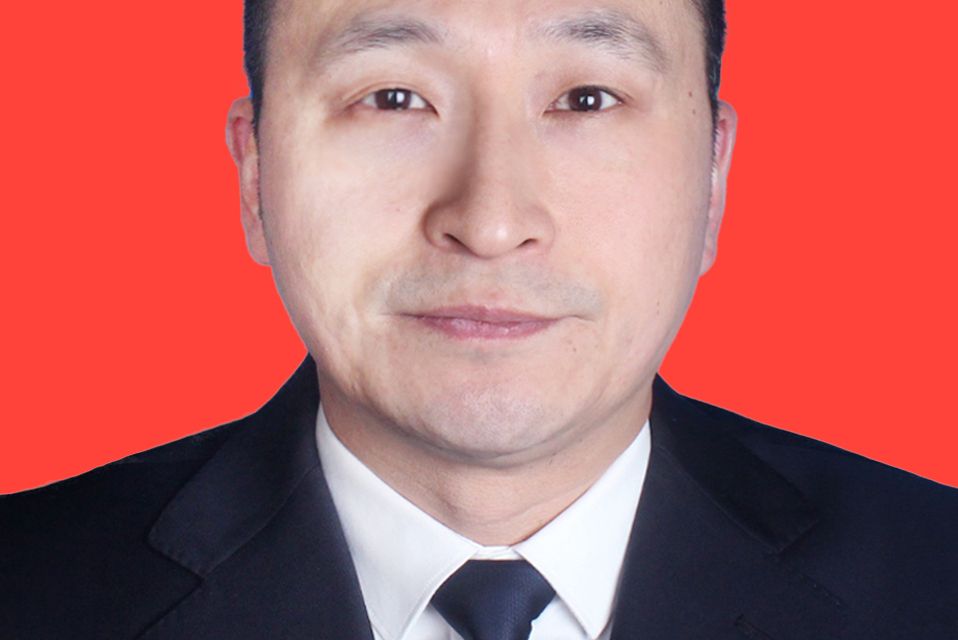 余其江 余其江