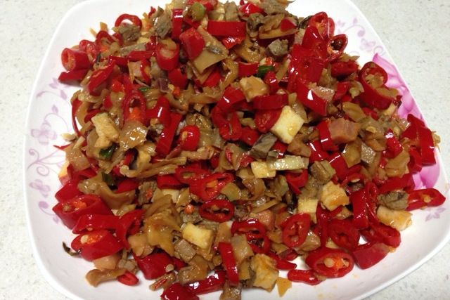 剁椒菜梗 剁椒菜梗