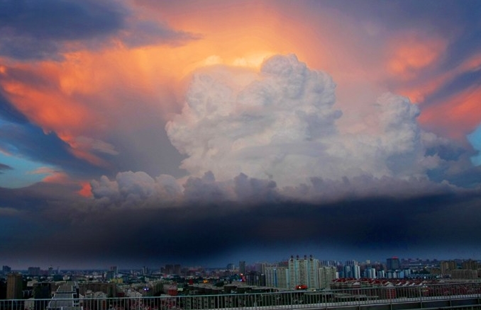 北京蘑菇雲