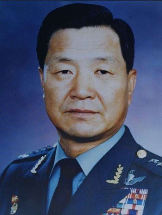 朴熙道(韓國陸軍參謀總長) 朴熙道(韓國陸軍參謀總長)