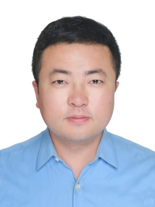 楊彥鵬(貴州省安順市關嶺布依族苗族自治縣委常委、縣人民政府副縣長) 楊彥鵬(貴州省安順市關嶺布依族苗族自治縣委常委、縣人民政府副縣長)