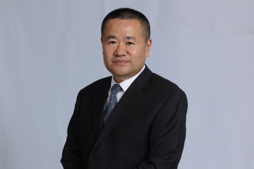 薄發興 薄發興
