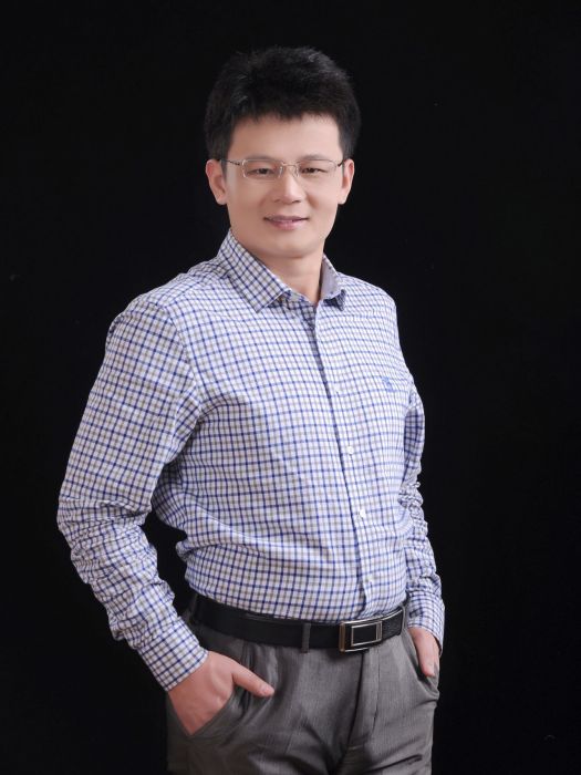 苑光輝(山東日照市光輝人力資源有限公司董事長) 苑光輝(山東日照市光輝人力資源有限公司董事長)
