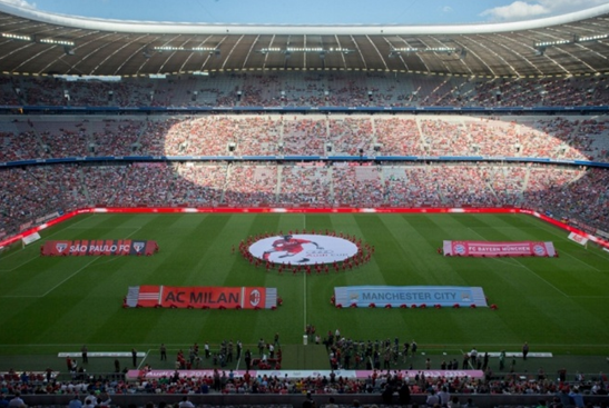 2013年8月1日奧迪杯足球賽正式拉開帷幕