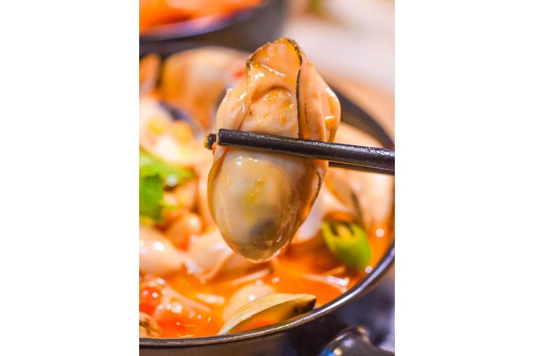番茄煲蚌肉 番茄煲蚌肉