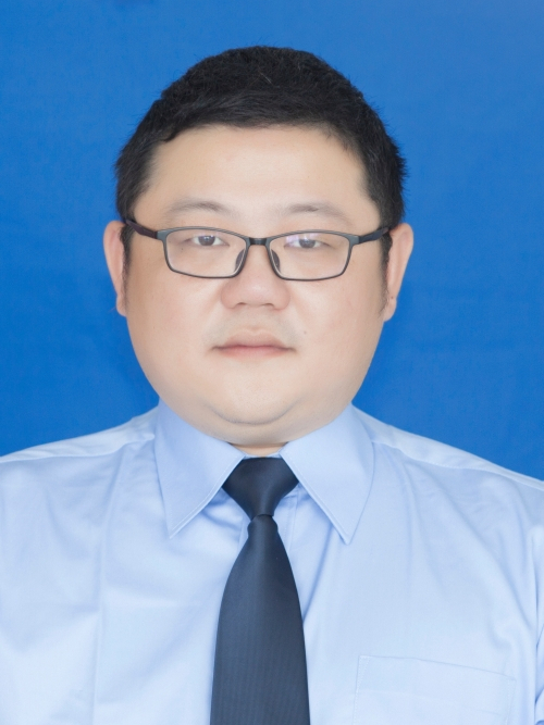 蘇華(浙江省麗水市景寧畲族自治縣審計局黨組成員、總審計師) 蘇華(浙江省麗水市景寧畲族自治縣審計局黨組成員、總審計師)