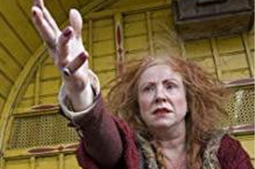 Melanie Hill Melanie Hill