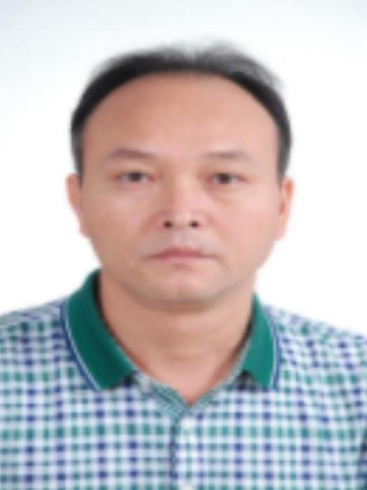 秦勝永(四川省攀枝花市退役軍人事務局黨組成員、二級調研員) 秦勝永(四川省攀枝花市退役軍人事務局黨組成員、二級調研員)