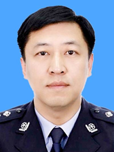 劉建凱(河北省保定市定興縣縣政府副縣長、縣公安局局長) 劉建凱(河北省保定市定興縣縣政府副縣長、縣公安局局長)