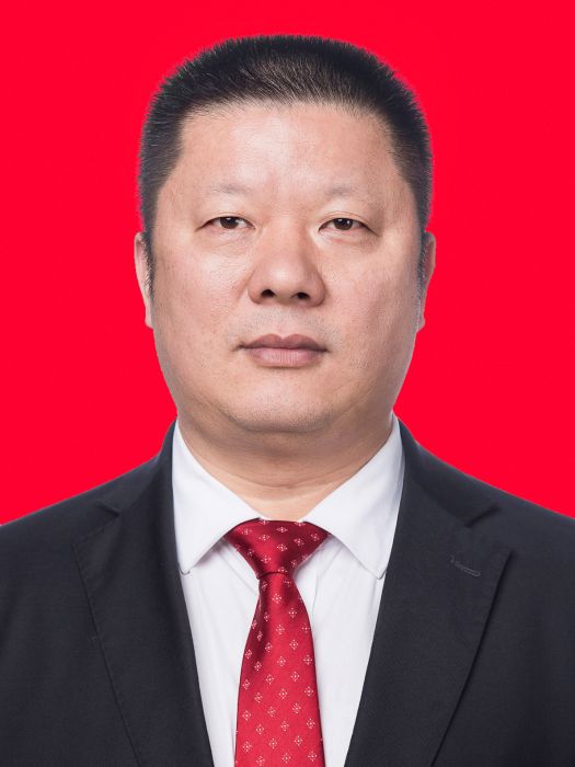 田波(中鐵五局集團有限公司黨委副書記、總經理) 田波(中鐵五局集團有限公司黨委副書記、總經理)