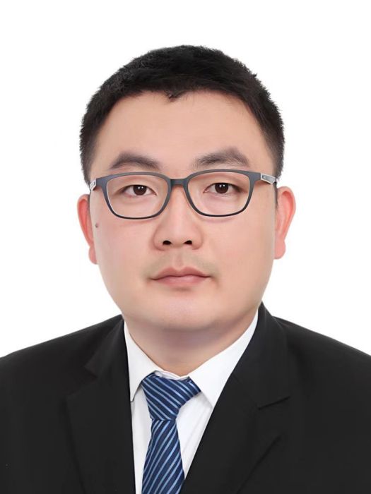 李宏源(北京大學副研究員，2024年北京市科技新星)