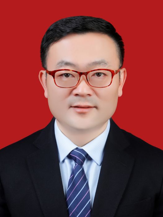 唐巍(上海市奉賢區政協副主席,民革區委主委,區體育局局長) 唐巍(上海市奉賢區政協副主席,民革區委主委,區體育局局長)