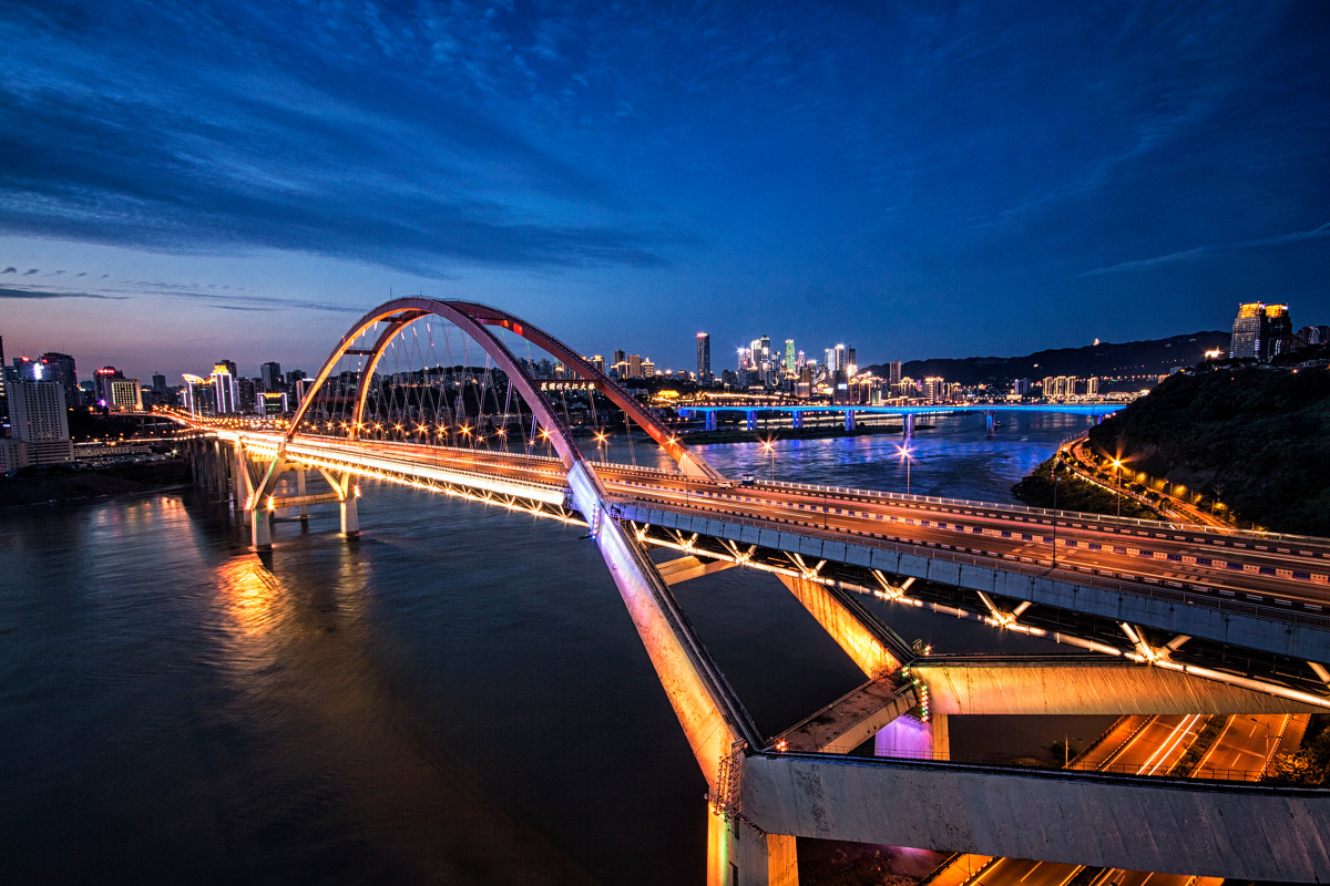 菜園壩長江大橋採用鋼管混凝土拱橋方案