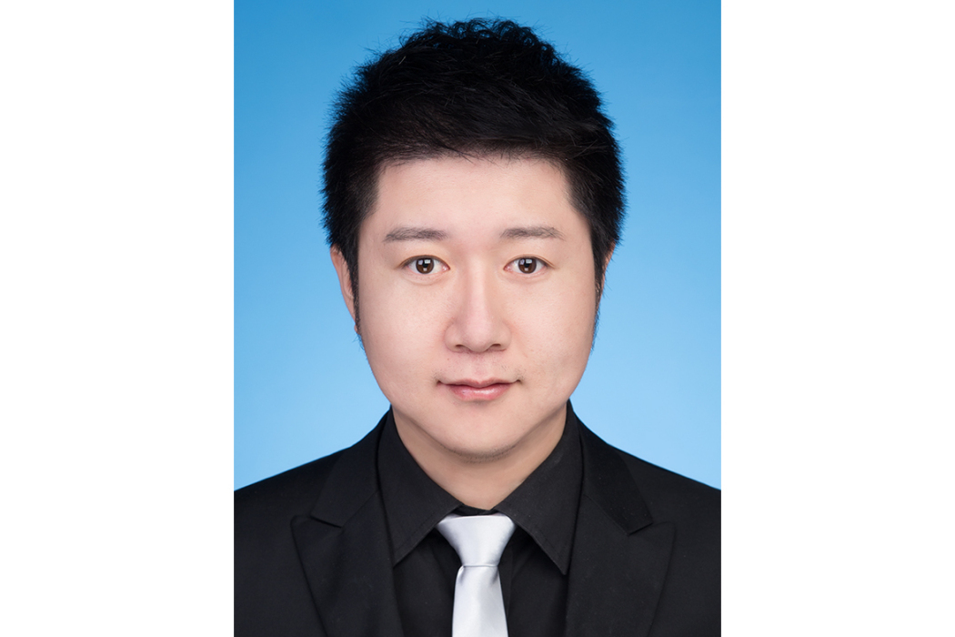 張望(上海大學材料科學與工程學院輔導員) 張望(上海大學材料科學與工程學院輔導員)