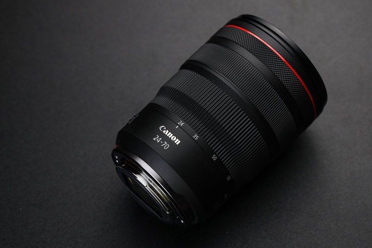 佳能RF 24-100mm f/4 佳能RF 24-100mm f/4