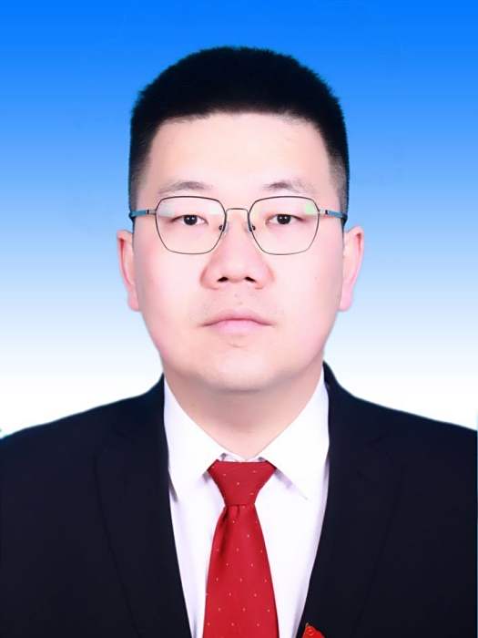 白冰(新疆維吾爾自治區昌吉州瑪納斯縣蘭州灣鎮黨委書記) 白冰(新疆維吾爾自治區昌吉州瑪納斯縣蘭州灣鎮黨委書記)