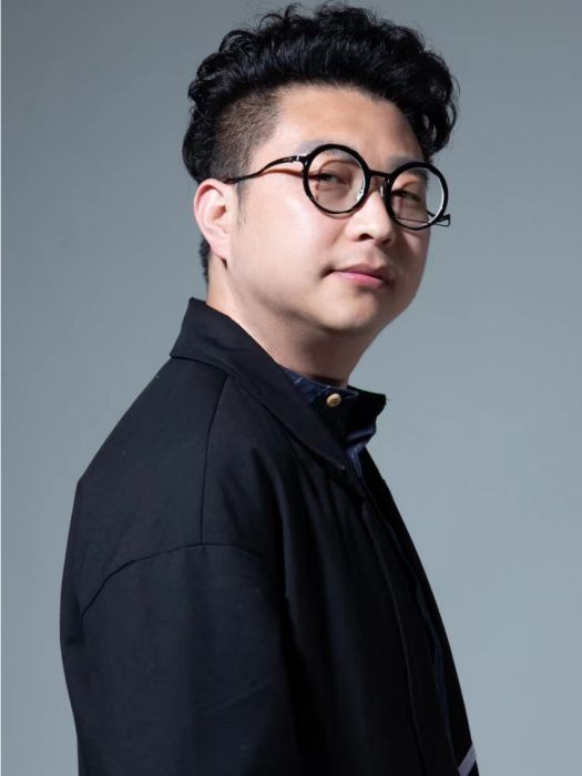 大元(上海國際設計周藝術指導) 大元(上海國際設計周藝術指導)