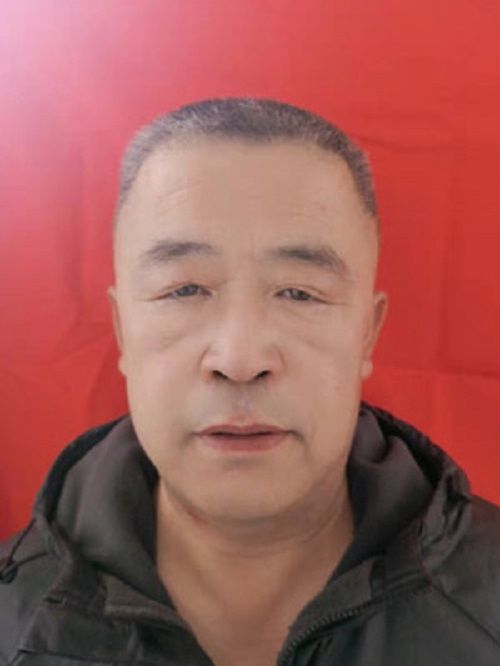 姚建(山西省大同市新榮區花園屯鎮三墩國小校長) 姚建(山西省大同市新榮區花園屯鎮三墩國小校長)