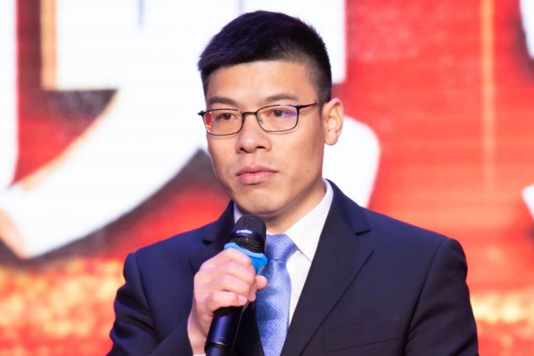 周耀渝 周耀渝