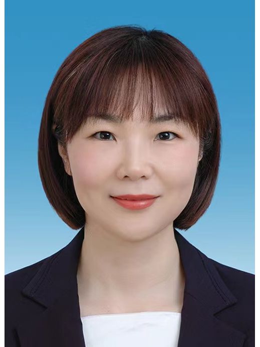 宋雪(湖北省統計局黨組成員、副局長) 宋雪(湖北省統計局黨組成員、副局長)