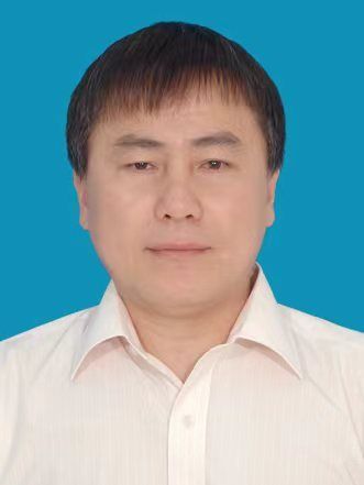 李德新(海南省萬寧市營商環境建設局黨組成員、萬寧市政務服務中心主任) 李德新(海南省萬寧市營商環境建設局黨組成員、萬寧市政務服務中心主任)