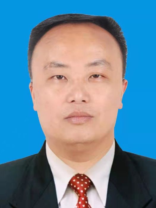龍江波(貴州省江口縣教育工委副書記、教育局黨組書記、局長) 龍江波(貴州省江口縣教育工委副書記、教育局黨組書記、局長)