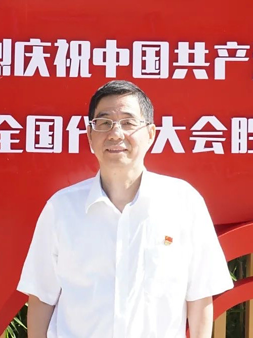 黃亞晟 黃亞晟