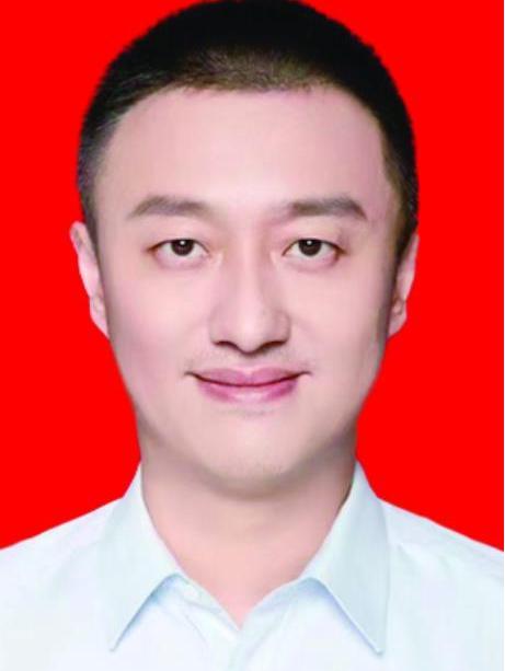 魏傑(上海精智實業股份有限公司董事長、執行長) 魏傑(上海精智實業股份有限公司董事長、執行長)