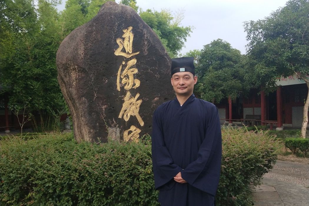 潘偉龍 潘偉龍