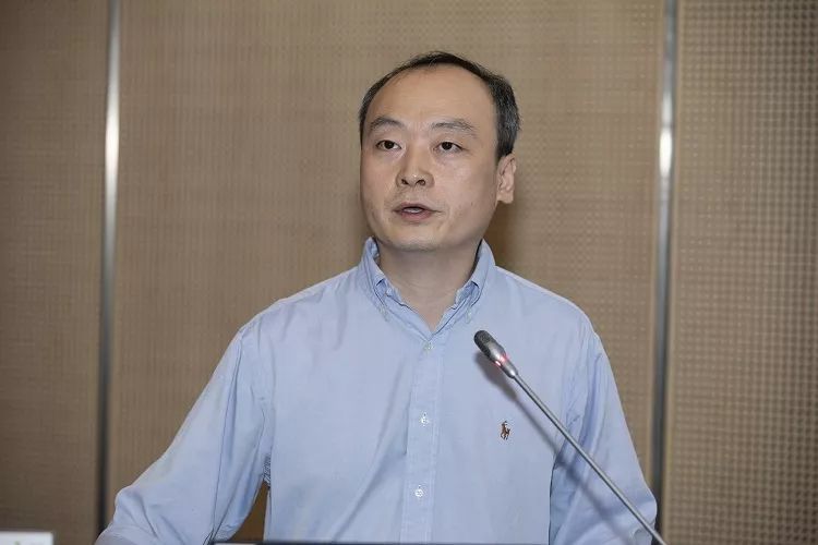 陳劍(深圳證監局黨委委員、副局長) 陳劍(深圳證監局黨委委員、副局長)
