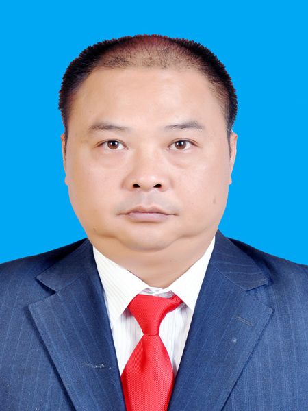 陳昆(貴州省黔西南州人大財政經濟委員會原副主任委員) 陳昆(貴州省黔西南州人大財政經濟委員會原副主任委員)