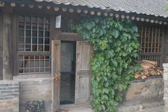 the schoolhouse at mutianyu