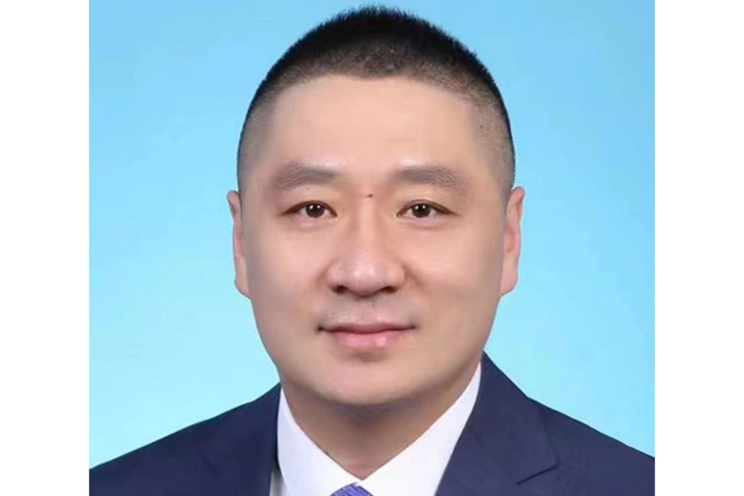 王成石 王成石