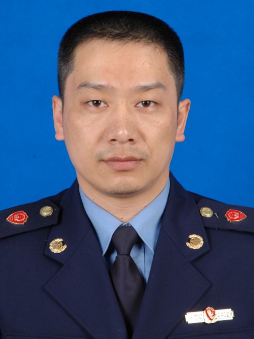 葉兆榮(浙江省溫州市永嘉縣市場監督管理局原副局長) 葉兆榮(浙江省溫州市永嘉縣市場監督管理局原副局長)