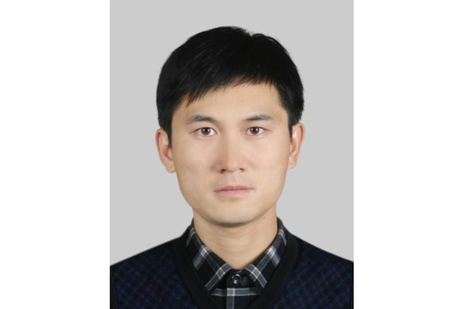彭勃(復旦大學青年研究員，專注於小膠質細胞研究)