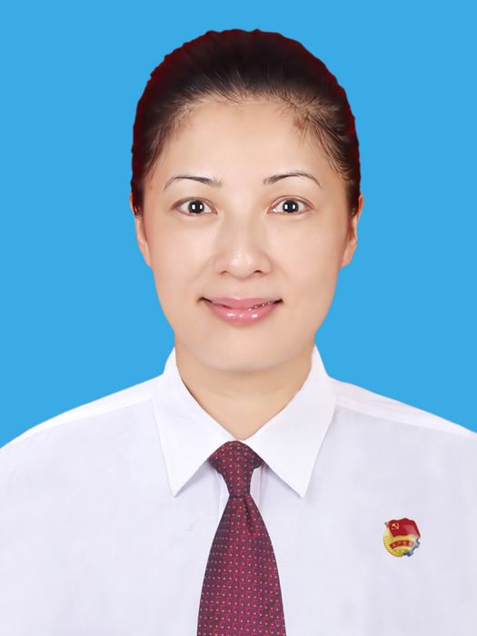 胡春紅(宜都市招商服務中心黨組成員、工會主席) 胡春紅(宜都市招商服務中心黨組成員、工會主席)