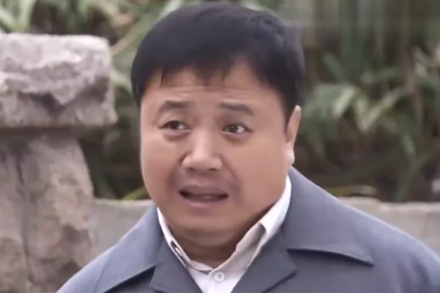 董愛國(電視劇《愛你一生》中的角色) 董愛國(電視劇《愛你一生》中的角色)