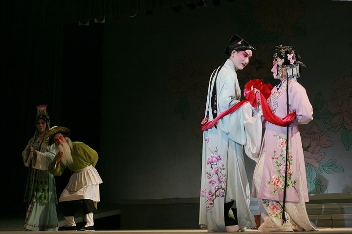 牡丹亭(小劇場青春話劇《牡丹亭》) 牡丹亭(小劇場青春話劇《牡丹亭》)