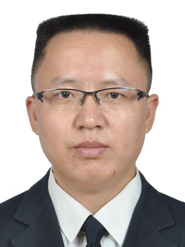吳長文(貴州省畢節市黔西市協和鎮黨委書記、一級主任科員) 吳長文(貴州省畢節市黔西市協和鎮黨委書記、一級主任科員)